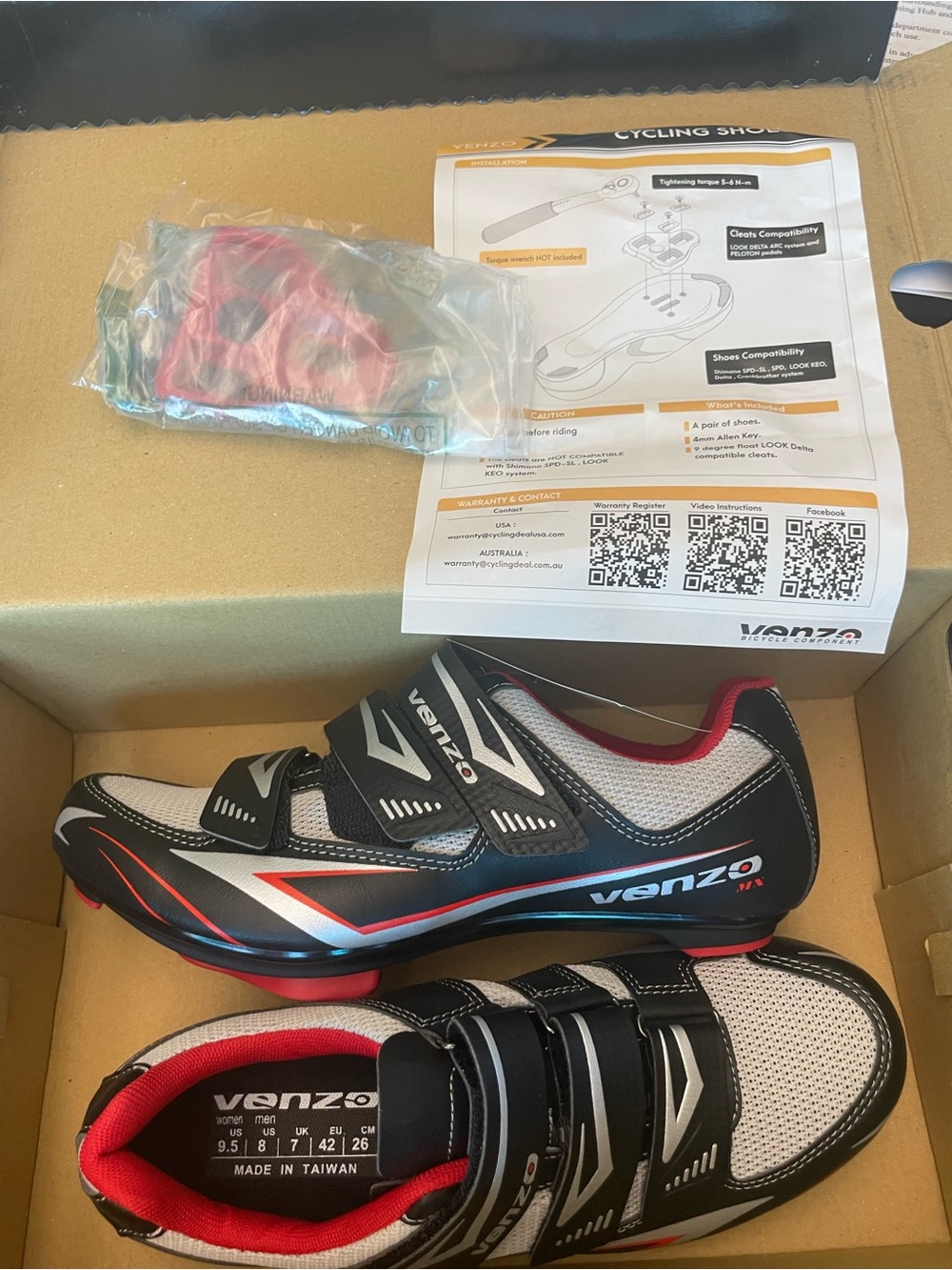 Venzo Women’s 9.5 Cycling Shoes EU 42 Peloton Look Delta SPD-SL Cleats New